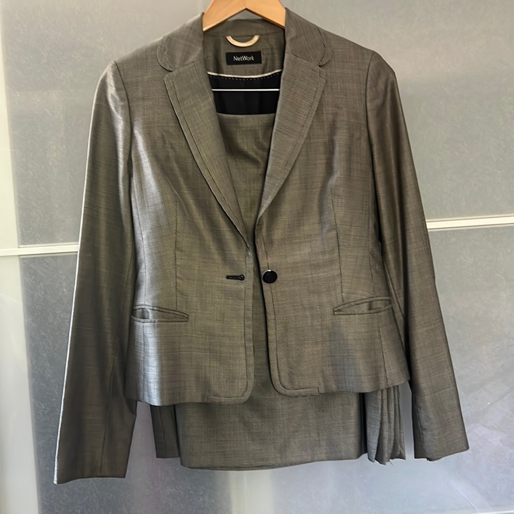 Network Brand women suit set with skirt